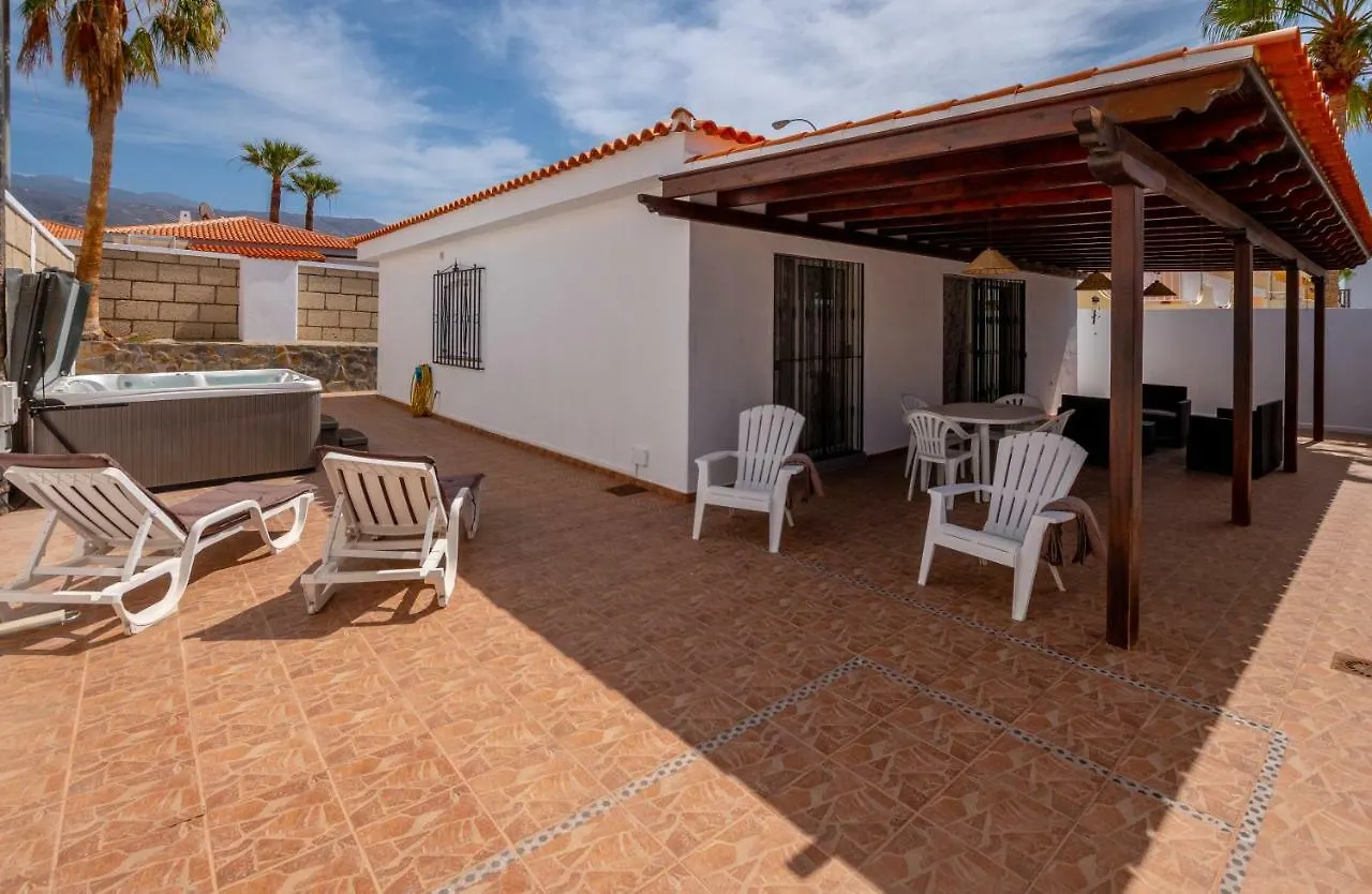 Villa Rosa Callao Salvaje 0*,  Spain